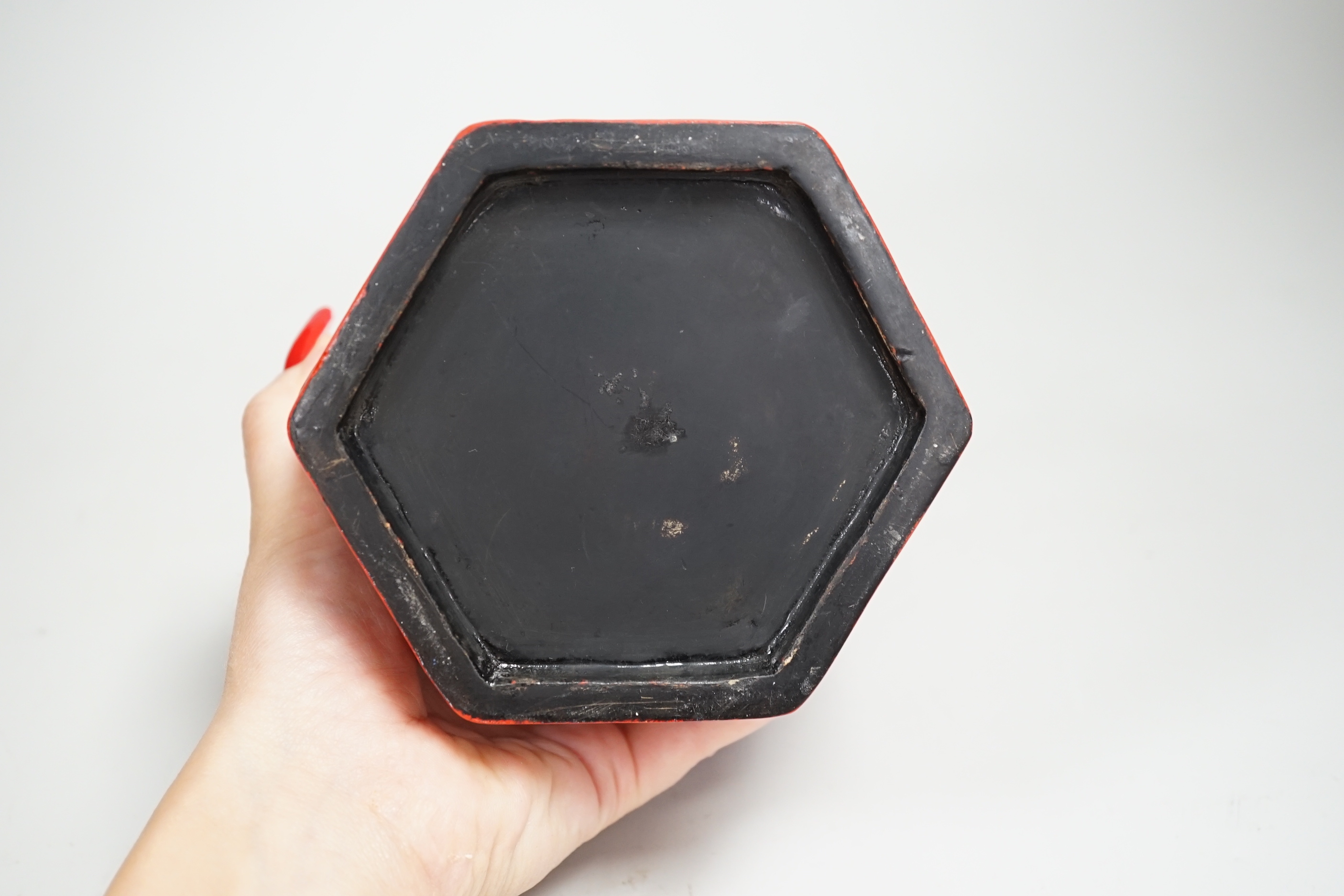 A Chinese cinnabar lacquer hexagonal brushpot, 14.5cm high